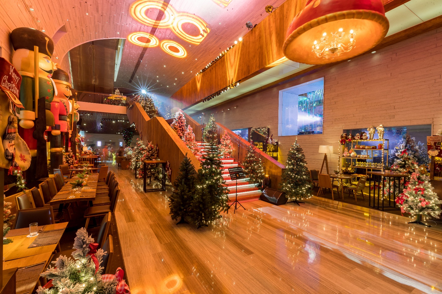 Quang cảnh trang trí Giáng sinh tại GEM Center năm nay