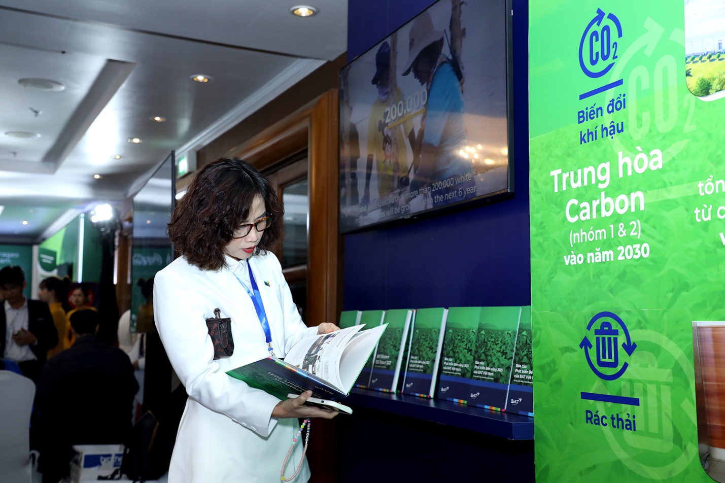 BAT cũng đã công bố Báo cáo Phát triển Bền vững năm 2021 vào tháng 11/2022, đánh dấu kỷ niệm chặng đường 27 năm có mặt tại Việt Nam.