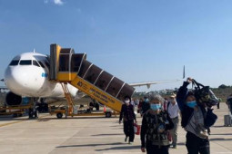 Thị trường - Tiêu dùng - Nhiều đường bay Tết ''cháy'' vé chiều cao điểm