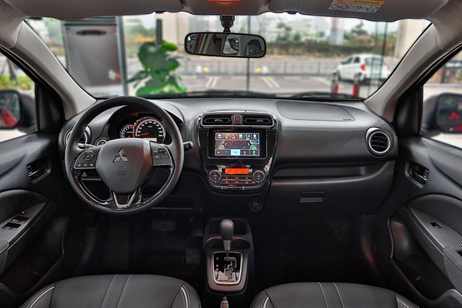 Giá xe Mitsubishi Attrage tháng 12/2022, tặng phụ kiện và phiếu nhiêu liệu - 9