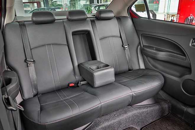 Giá xe Mitsubishi Attrage tháng 12/2022, tặng phụ kiện và phiếu nhiêu liệu - 10