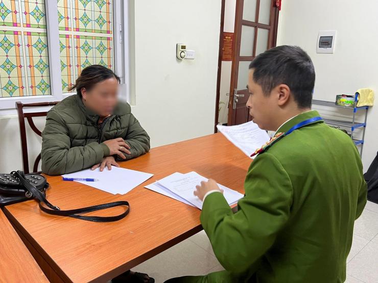 Tin tức trong ngày - Tin tức 24h qua: Người bán hàng nói gì sau khi bán củ khoai nướng với giá 80.000 đồng?