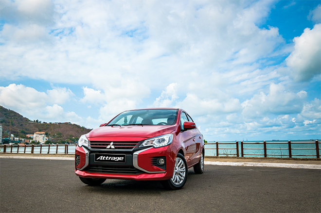 Giá xe Mitsubishi Attrage tháng 12/2022, tặng phụ kiện và phiếu nhiêu liệu - 2