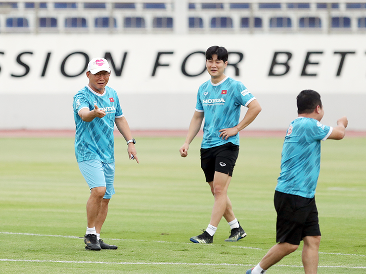 Bóng đá - Hàn Quốc lập kỳ tích World Cup, thầy Park vui hơn khi cho ĐTVN "luyện công"