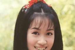 Phim - Không nhận ra 'Chúc Anh Đài' Lương Tiểu Băng ở tuổi 53