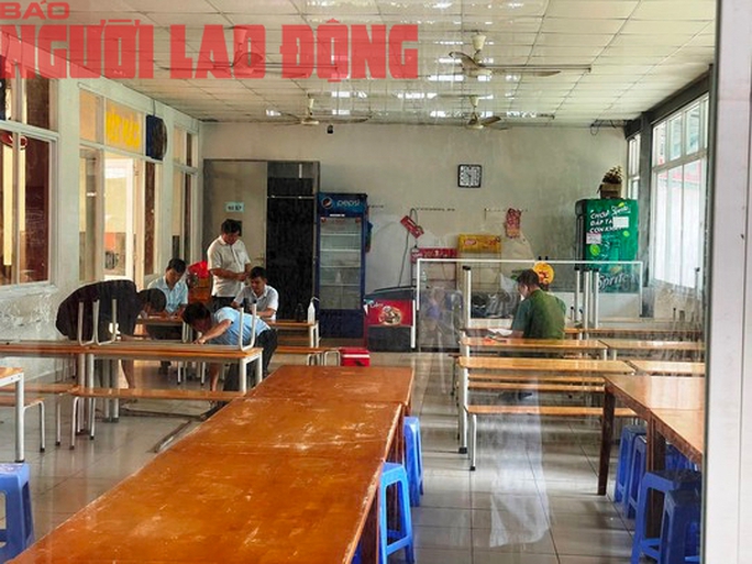 Cơ quan chức năng kiểm tra bếp ăn của Trường iSchool Nha Trang