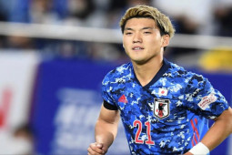 Đàn ông - "Messi Nhật Bản" lập kỳ tích ở World Cup: Có sở thích đặc biệt khi thi đấu, mê mặc suit đẹp