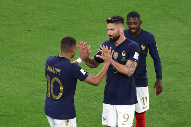 Giroud &amp;&nbsp;Mbappe giúp ĐT Pháp tiến bước vào tứ kết