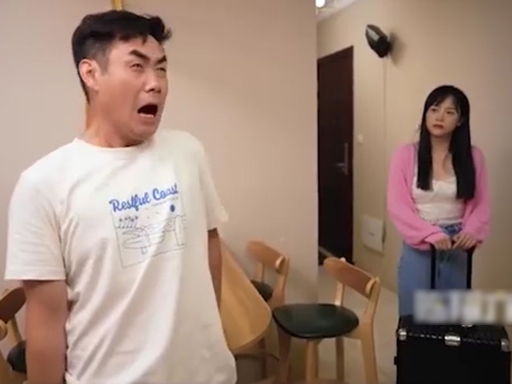 Clip hài hước - Ông chồng chưa kịp vui mừng khi nghe tin vợ về nhà ngoại nhận ngay cái kết