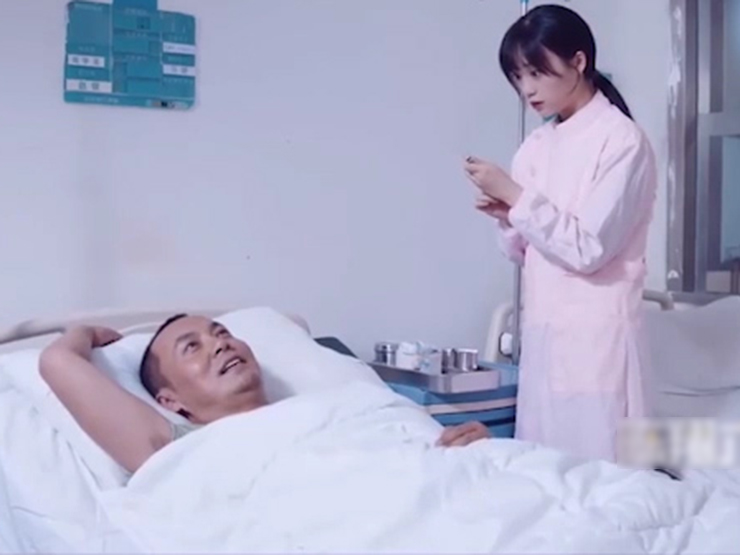 Clip hài hước - Người đàn ông nhận cái kết vì sự hiểu nhầm tai hại của cô y tá