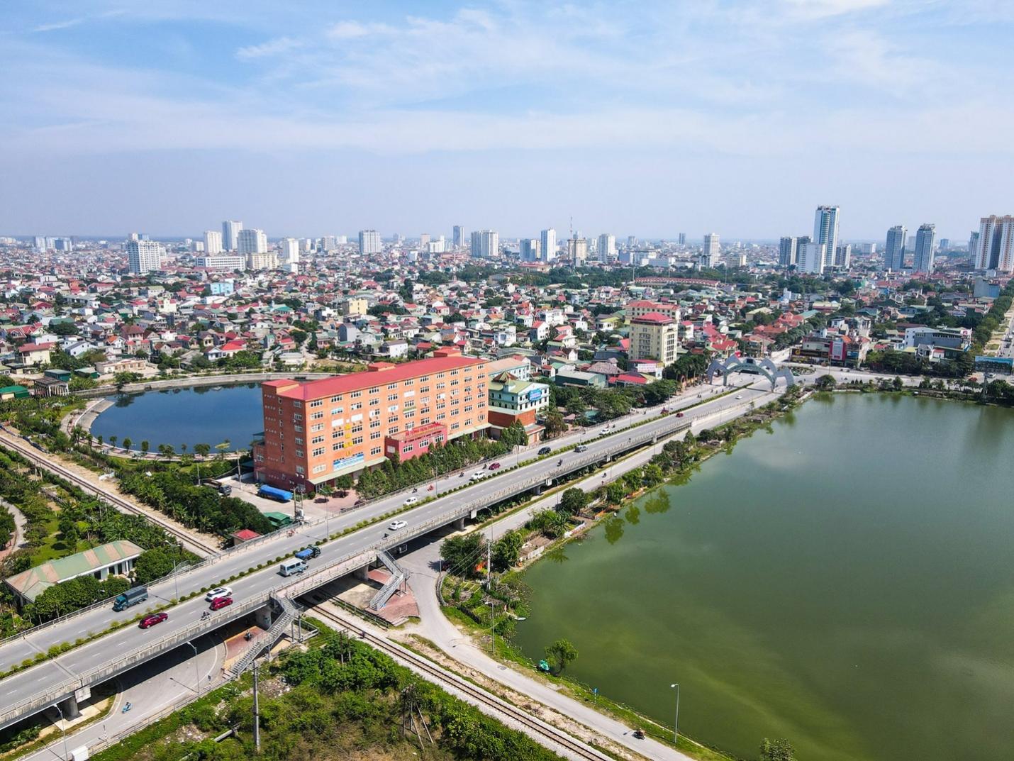 Thành phố Vinh khi mở rộng sẽ trở thành trung tâm văn hóa, kinh tế lớn nhất Bắc Trung Bộ (Ảnh: Trường Hùng)