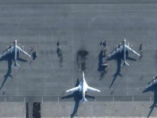 Thế giới - Moscow cập nhật thiệt hại vụ UAV Ukraine tấn công 2 sân bay quân sự trong lãnh thổ Nga