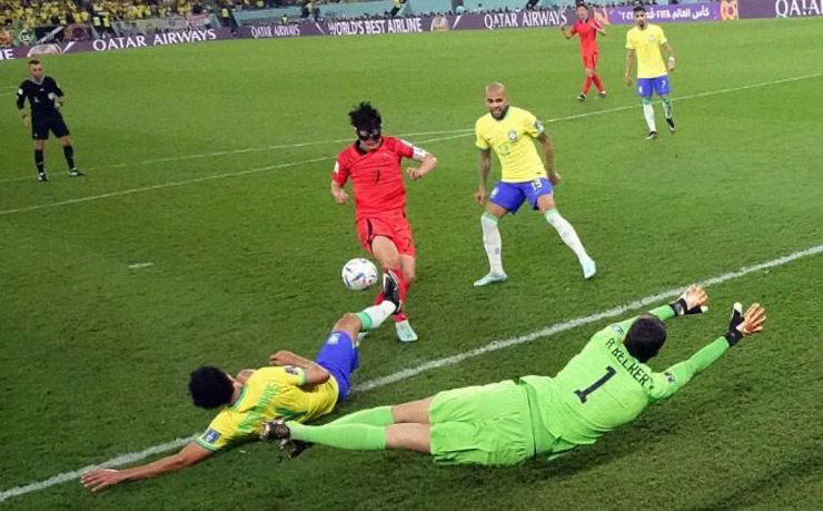 Bỏ lỡ một cơ hội ngon ăn nhưng Son Heung Min vẫn được BBC chấm là cầu thủ Hàn Quốc hay nhất trận gặp Brazil