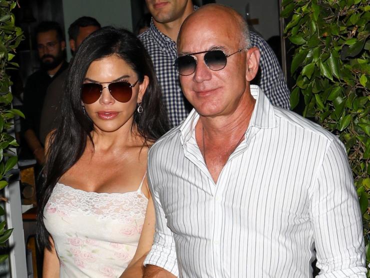 Đàn ông - Bỏ vợ tào khang, hai tỷ phú giàu nhất thế giới chọn gu người tình "quá mặn"