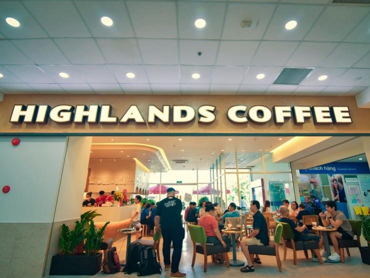 Highlands Coffee kinh doanh ra sao tại Việt Nam trước khi được rao bán?