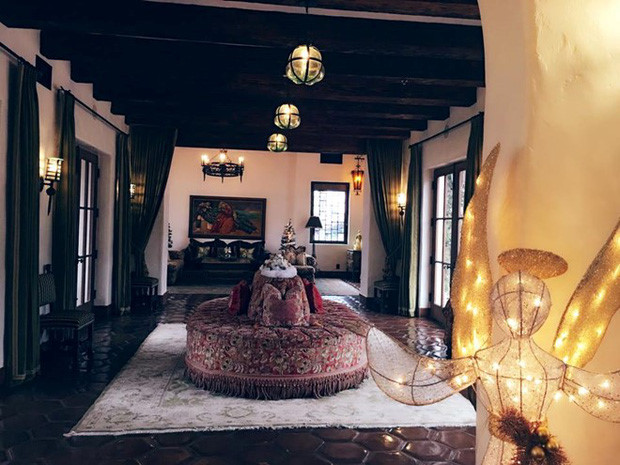 Cách bài trí theo phong cách quý tộc kiểu lâu
đài cổ ở châu Âu.