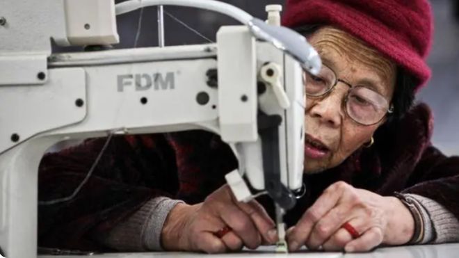 Công ty phá sản ôm 70 tỷ đồng tiền nợ, cụ bà 80 tuổi tự trả hết sau 10 năm nhờ bán một thứ - 2