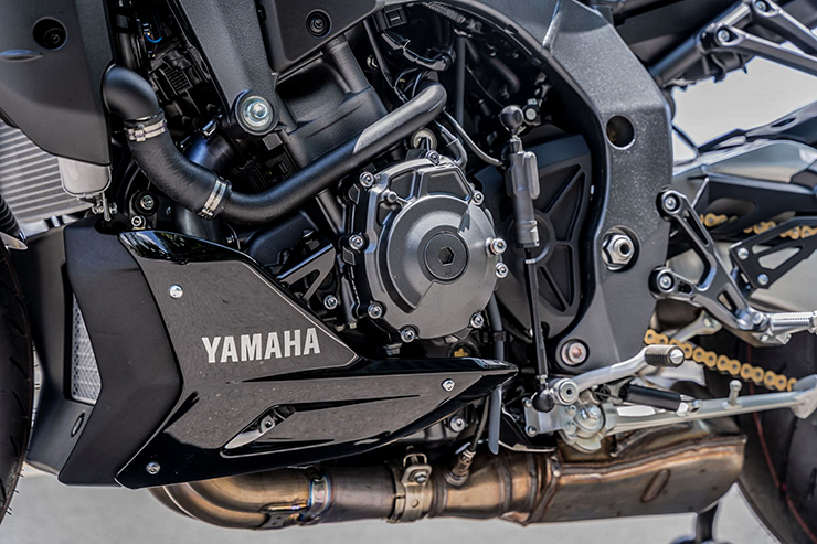 Đánh giá nhanh xe mô tô phân khối Yamaha MT-10 thế hệ mới - 10