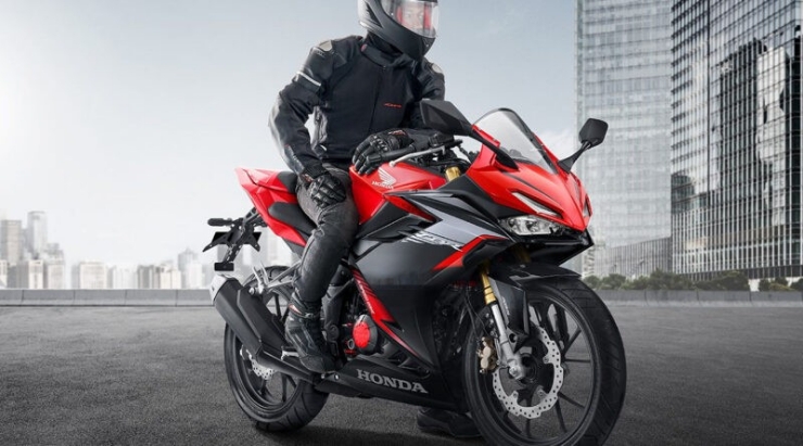 Honda CBR150R 2023 trình làng, giá chỉ 56 triệu đồng - 1