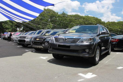 Thị trường - Tiêu dùng - Cuối năm, ngân hàng thanh lý loạt xe sang, nhà đất,... xe thấp nhất hơn 20 triệu đồng