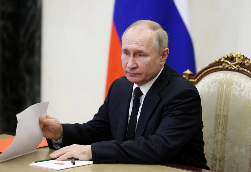 Ông Putin trong cuộc họp với các quan chức thuộc Hội đồng An ninh Nga (ảnh: TASS)