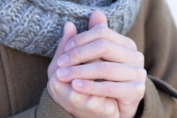 Sức khỏe đời sống - 2 thời điểm trong ngày huyết áp thường cao nhất, người bệnh cần "tuân thủ" 5 điều này, nhất là trong ngày lạnh