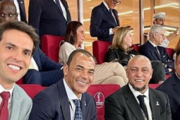 Thế giới - Kaka tiết lộ sốc: Ở Brazil, Ronaldo chỉ là một gã béo bình thường