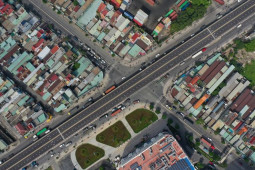 Tin tức trong ngày - Ngắm cầu vượt thép trăm tỷ “giải cứu” kẹt xe ở Bình Dương