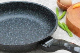 Ẩm thực - Mua chảo chống dính về đừng dùng ngay, thêm vài bước để chảo dùng lâu mà vẫn bền