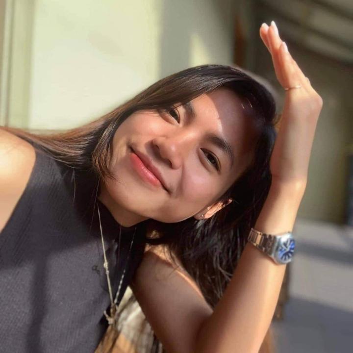 Ngay khi câu chuyện của Sophy được đăng tải trên mạng xã hội đã nhanh chóng truyền cảm hứng đến hàng ngàn người. Cư dân mạng cũng gửi những lời chúc mừng đến cô gái đầy nghị lực này và cảm ơn cô đã mang đến hy vọng cùng cảm hứng cho những người có hoàn cảnh khó khăn muốn đạt được thành công như cô. Ảnh: Nguồn Sohu