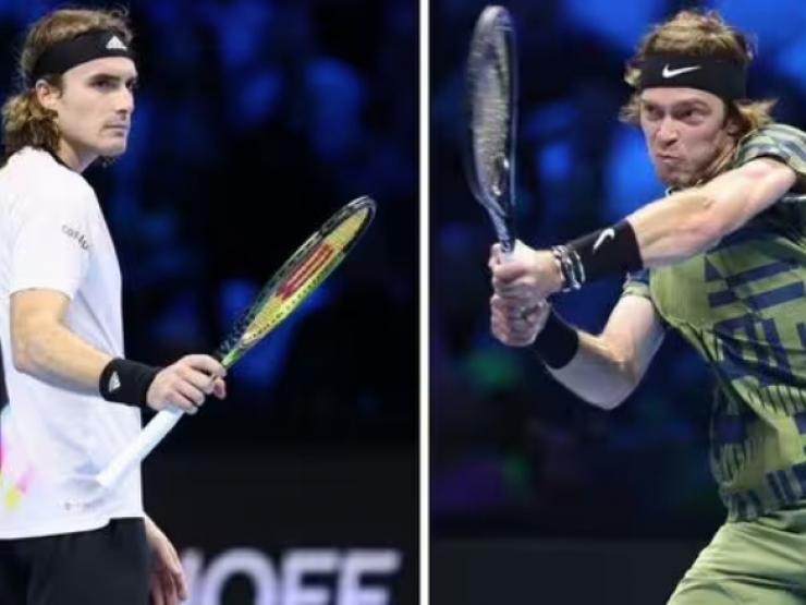 Tsitsipas xin lỗi Rublev, Zverev bị HLV cũ chê ”kém xa” Alcaraz