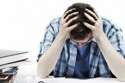 Sức khỏe đời sống - Từ vụ phóng viên đột tử tại World Cup 2022, cần chăm sóc sức khỏe như thế nào khi làm việc quá sức?