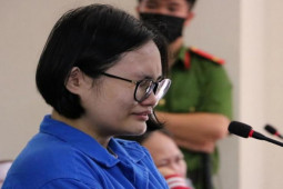 Pháp luật - Lời xin lỗi và giọt nước mắt muộn màng của nữ sinh đầu độc cha ruột