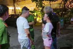 Tin tức trong ngày - Nóng trong tuần: Tổng giám đốc Bệnh viện FV kẹp cổ bảo vệ, xúc phạm công an