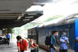 Kinh doanh - Nhiều doanh nghiệp cho nghỉ tết dài cả 2 tháng