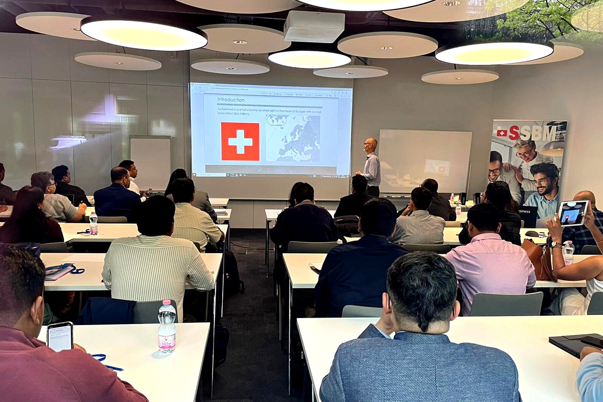 Bên cạnh phương thức học online hỗ trợ One-To-One, học viên có thể lựa chọn tham gia học tại Thụy Sĩ, Croatia, hoặc Thượng Hải (Trung Quốc)