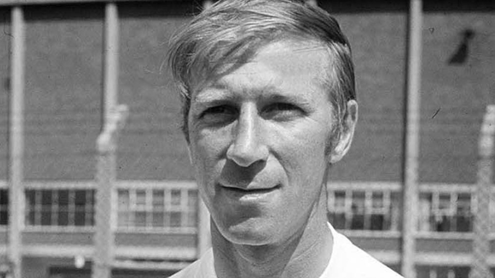 Cựu cầu thủ Anh vô địch World Cup 1966 từng mắc bệnh ung thư hạch, những dấu hiệu nào cần lưu ý? - 1
