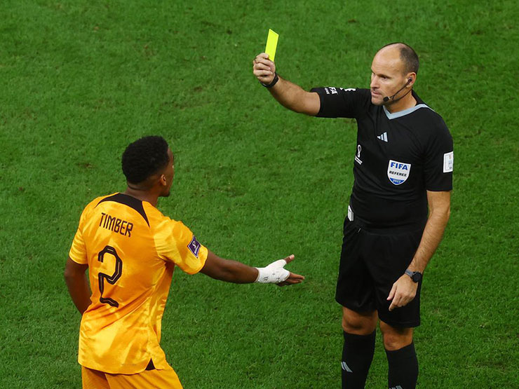 Bóng đá - Tin nóng bóng đá World Cup trưa 12/12: Trọng tài Lahoz bị đuổi khỏi World Cup