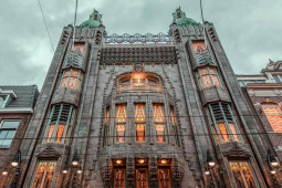 Du lịch - Tới Amsterdam nhớ ghé thăm Pathé Tuschinski – rạp chiếu phim đẹp nhất Hà Lan