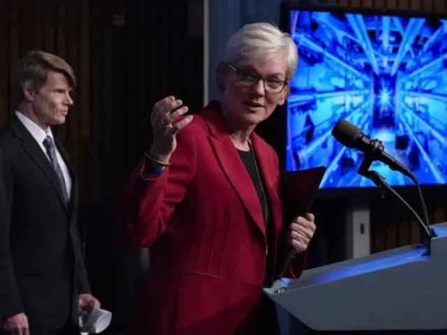 Công nghệ thông tin - Mỹ công bố đột phá lớn về hạt nhân: Nắm giữ "năng lượng từ vũ trụ"