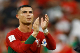 Ronaldo không từ giã Bồ Đào Nha, đổ lỗi MU khiến phong độ ở World Cup xuống dốc