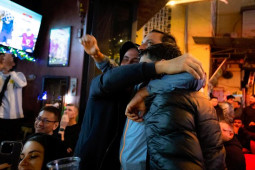 Tin tức trong ngày - Argentina vào chung kết World Cup, Fan ở Việt Nam vỡ òa trong hạnh phúc