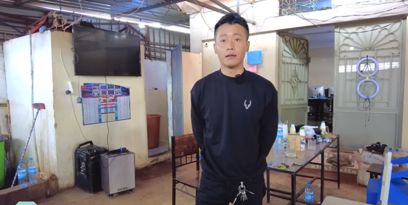 Quang Linh chia sẻ đầu video