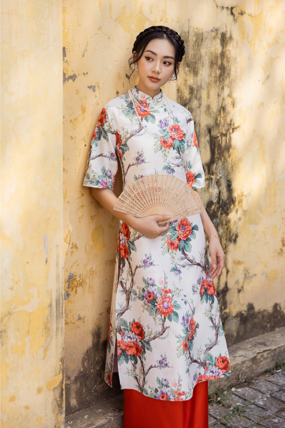 Bỏ túi Top 5 mẫu áo dài cách tân đẹp nhất đón tết 2023 - 1