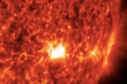 Công nghệ thông tin - Trái Đất hứng 8 quả "pháo sáng vũ trụ", mất điện vô tuyến ở Đại Tây Dương