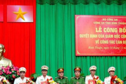 Tin tức trong ngày - Điều động, bổ nhiệm 6 sĩ quan Công an tỉnh Bình Thuận