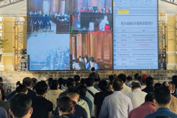 Tin tức trong ngày - Xét xử cựu CEO Alibaba: Dụ bà lao công trả góp hơn 1 tỉ đồng