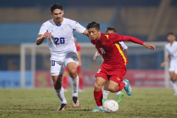 HLV Philippines khen ĐT Việt Nam không có điểm yếu trước cuộc đua vô địch AFF Cup