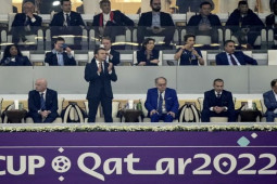 Thế giới - Tổng thống Pháp Macron xuất hiện trên khán đài, tự hào khi Pháp lọt vào chung kết World Cup