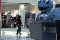 Tranh vui - Những tình huống "gậy ông đập lưng ông" khiến nhiều người đỡ không kịp